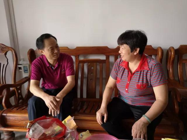 崇敬勞模，關(guān)愛走訪暖人心