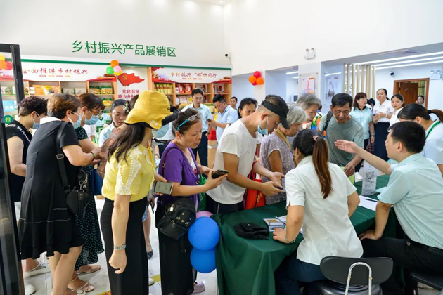 好消息！郵政鄉(xiāng)村振興產(chǎn)品展銷館正式啟動