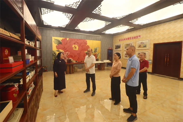 市總工會調研組到龍圩區(qū)開展工會工作調研