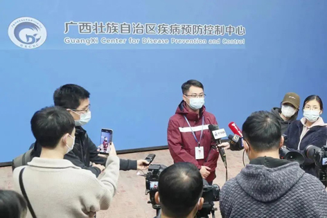 如何降低感染風(fēng)險(xiǎn)？同事感染了，其他人還能上班嗎？廣西疾控專(zhuān)家解答